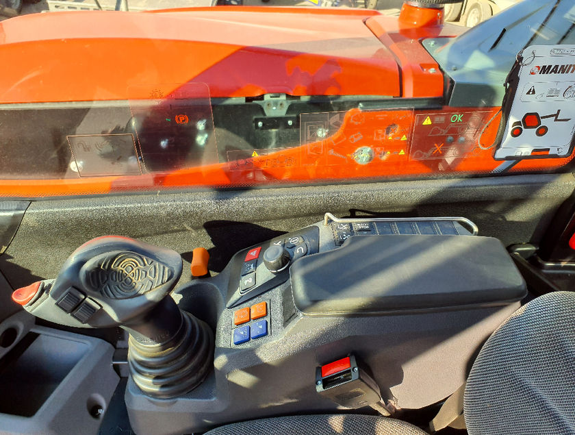 MANITOU MLT 741 140 V PLUS D ST5 S1 - 23548