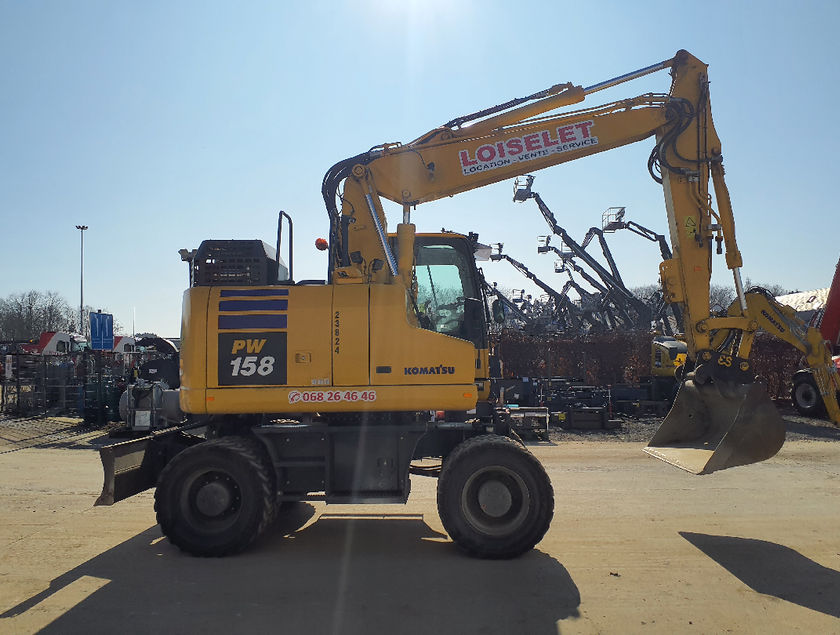 KOMATSU PW158-11 - 23824
