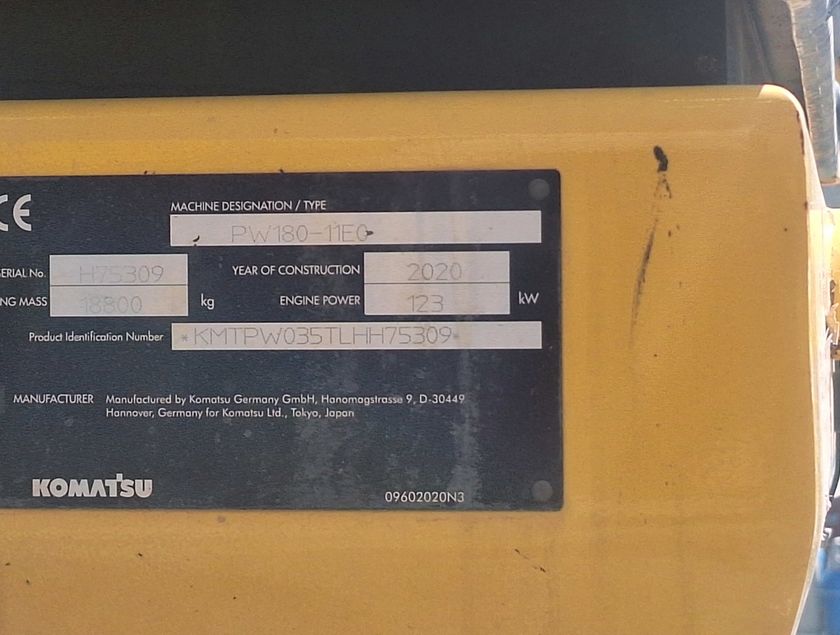 KOMATSU PW180-11EO - 23826