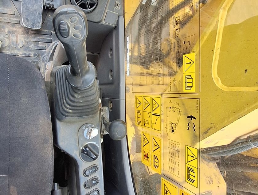 KOMATSU PC138US-11 - 25074