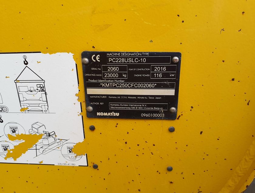 KOMATSU PC228USLC-10 - 9934