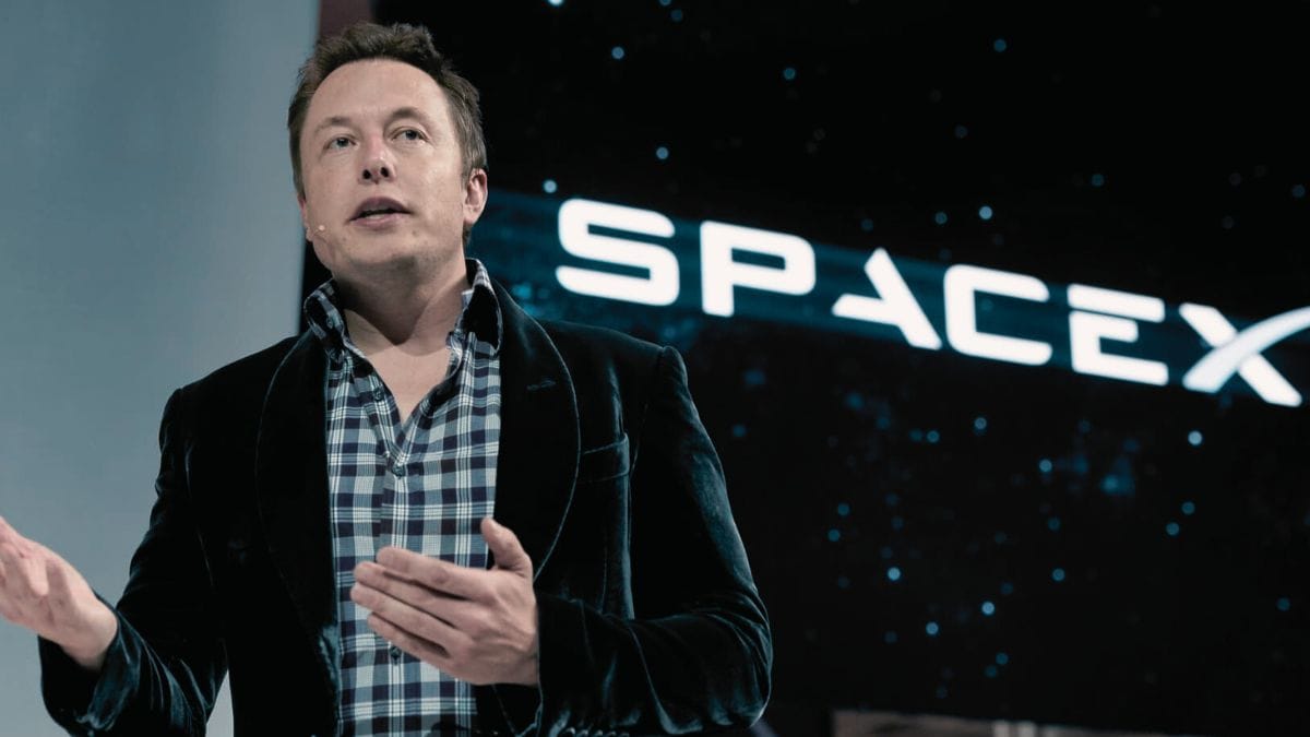 Elon Musk Akan Bawa Manusia ke Mars Dalam 7-9 Tahun Kedepan