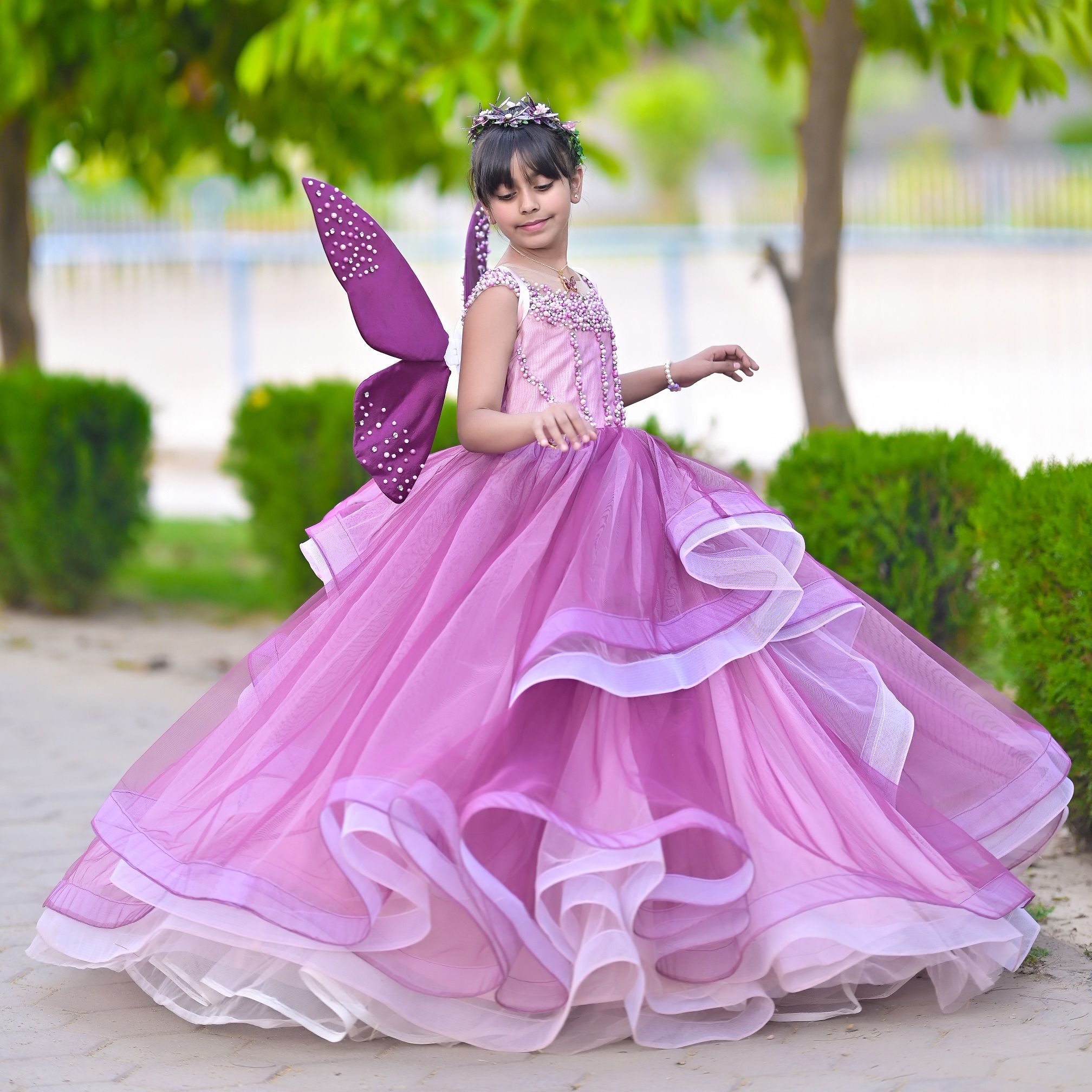 Handmade girls dresses — casual frocks, theme dresses, luxury gowns and party skirts