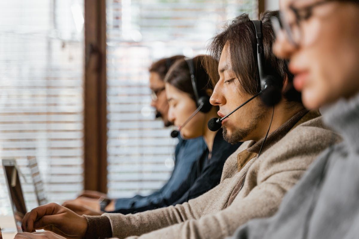 call-center-3.jpg