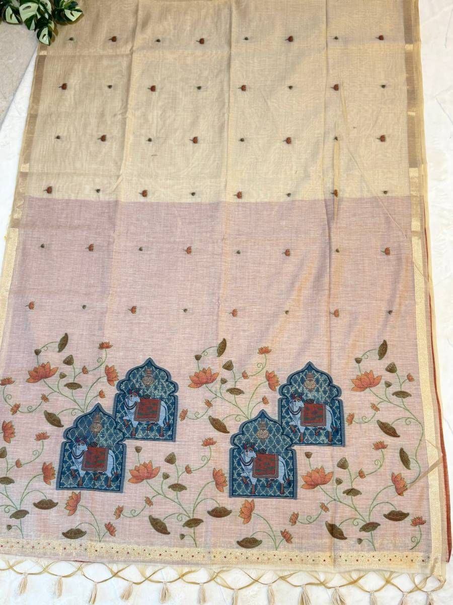 Ivory Arch Pichwai Jamdani Saree