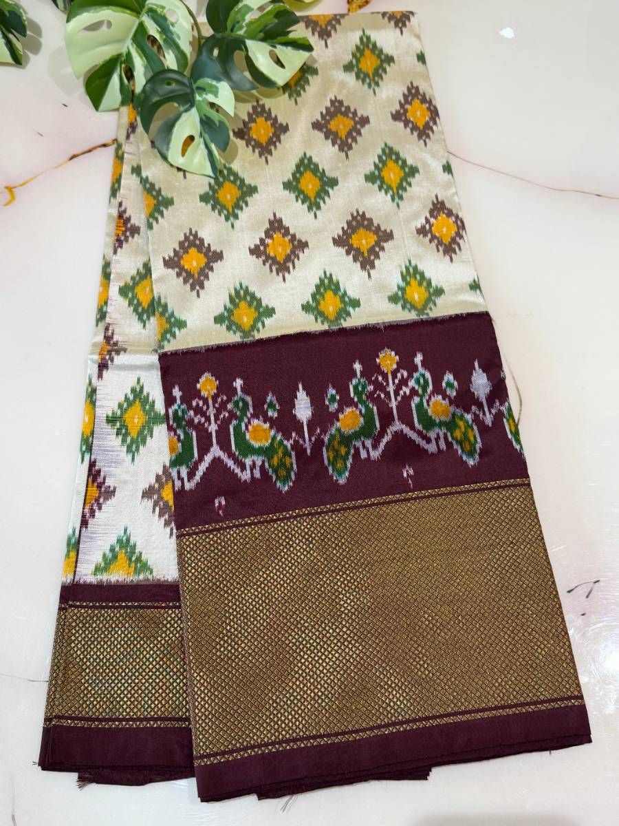 Ivory Maroon Diamond Ikat Lehenga – Large 45 Inch