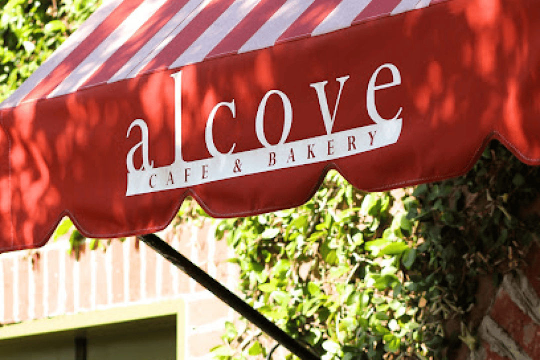 Alcove Café & Bakery.png