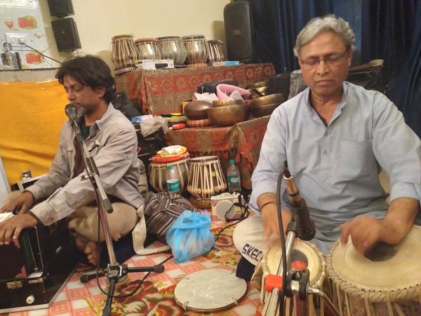 LIVE MUSIC KIRTAN AND FOLK MUSIC – Image 1