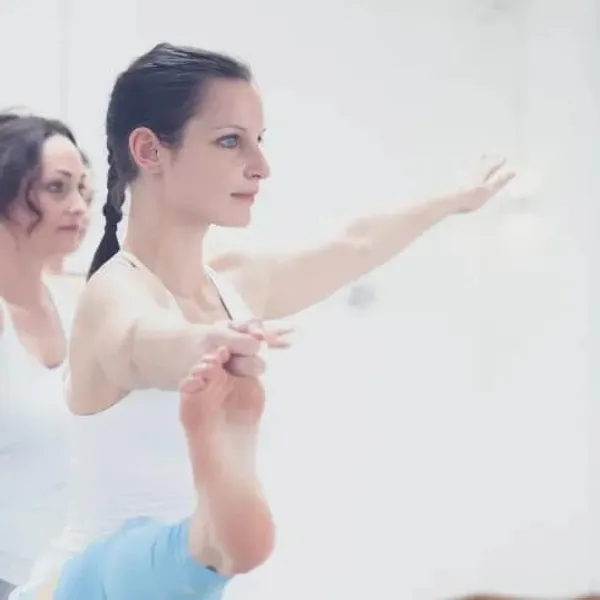 Event image for Online: Lunchbreak Flow with Katharina EN