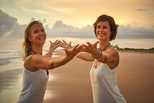 Hawaiianische Massage lernen - Lomi Lomi Ausbildung Modul 1 ERDE – Image 1