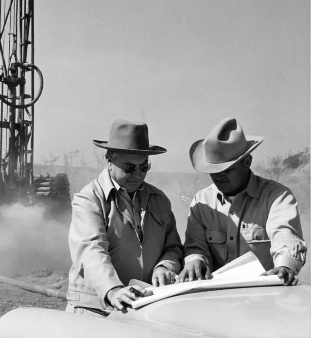 BURNETT OIL CO., INC service description image