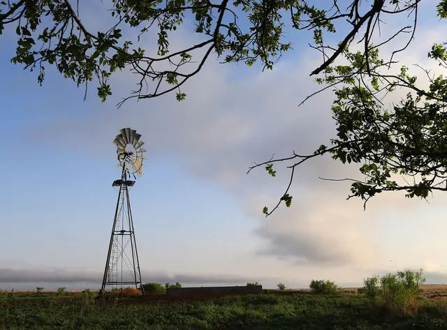 BURNETT OIL CO., INC what we do image