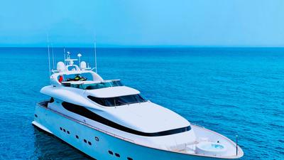 Maiora 26m charter yacht