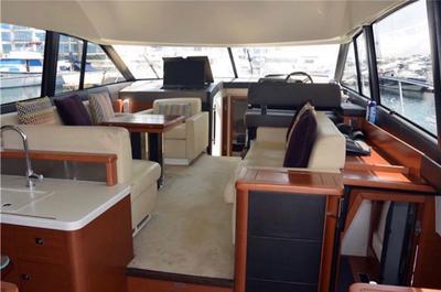 Prestige 500 charter yacht