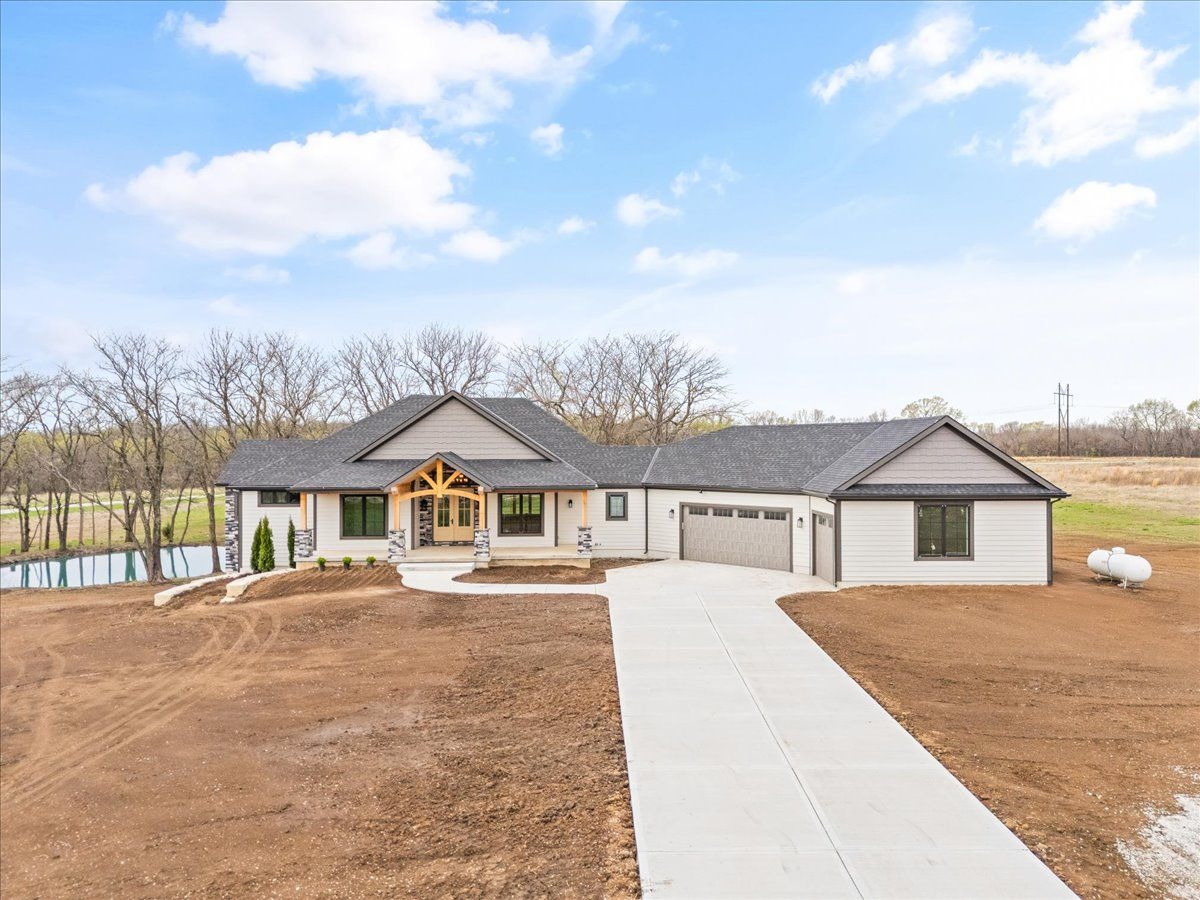 Irwin Custom Homes LLC — 14510 Stringtown Circle