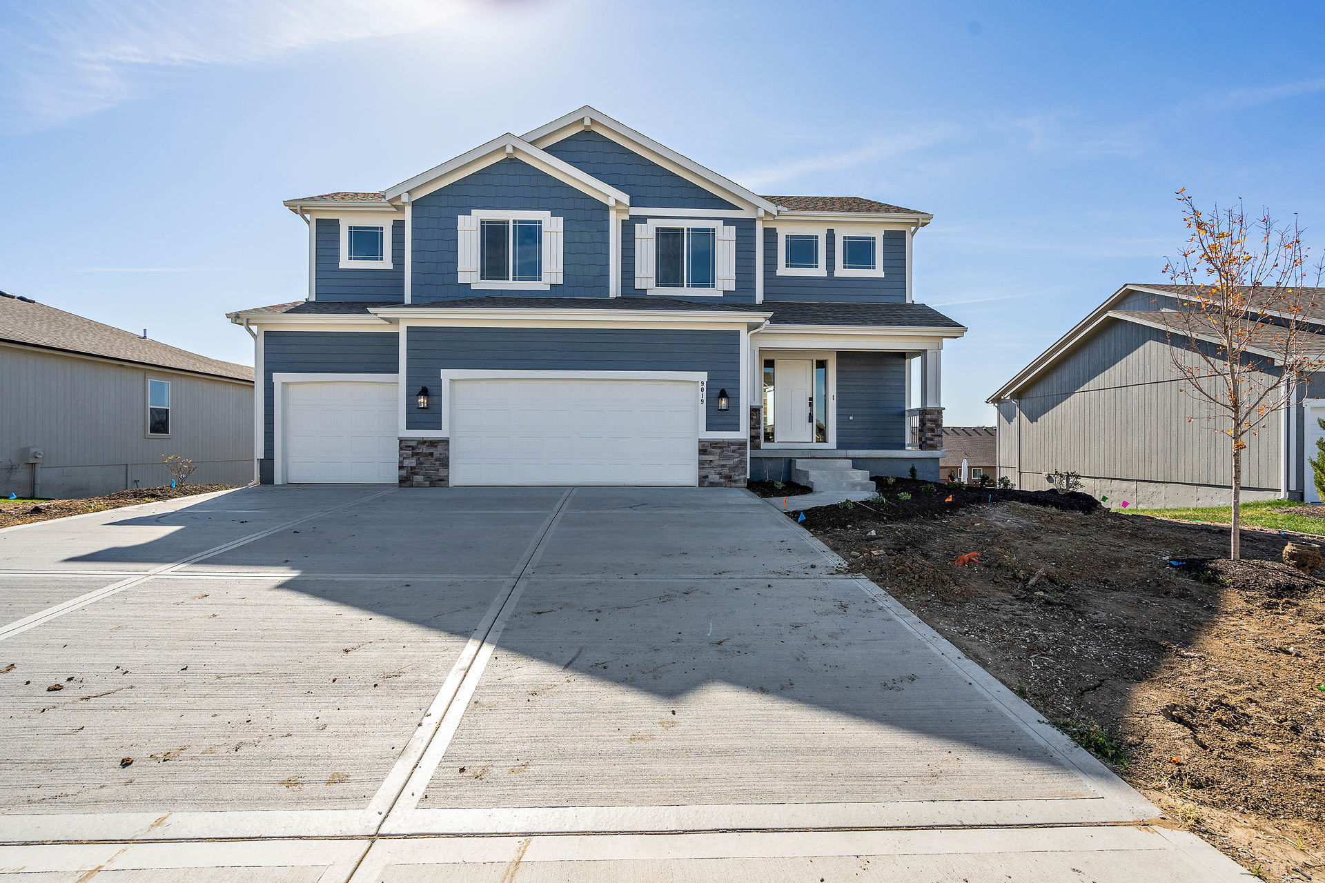 Summit Homes — 9019 NE 111th Pl