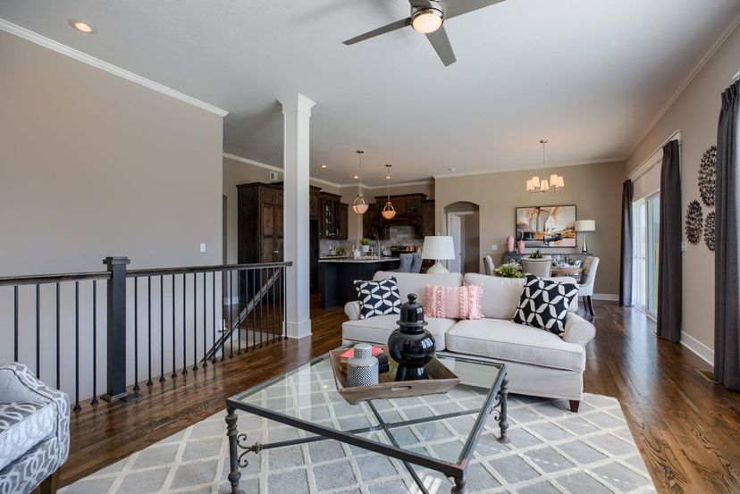 Chris George Homes — 16485 S Stagecoach St