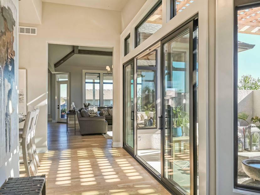 Don Julian Builders, Inc. — 2908 NE 102nd St