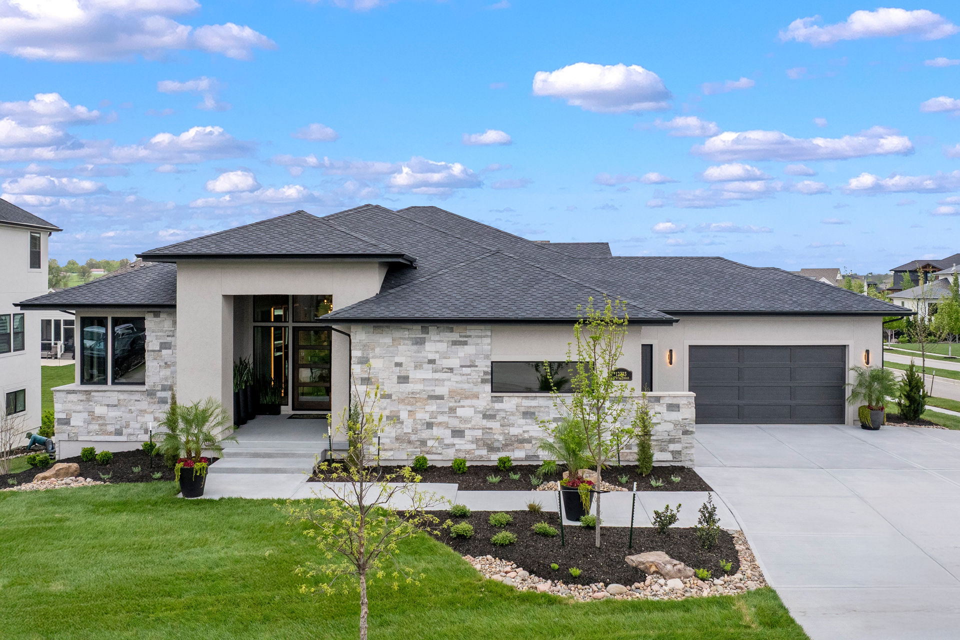 Willis Custom Homes, Inc. — 13721 Guilford Rd