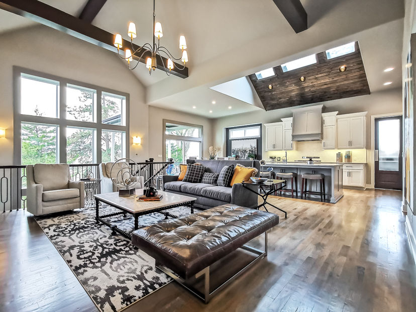 Don Julian Builders, Inc. — 10909 W 172nd St