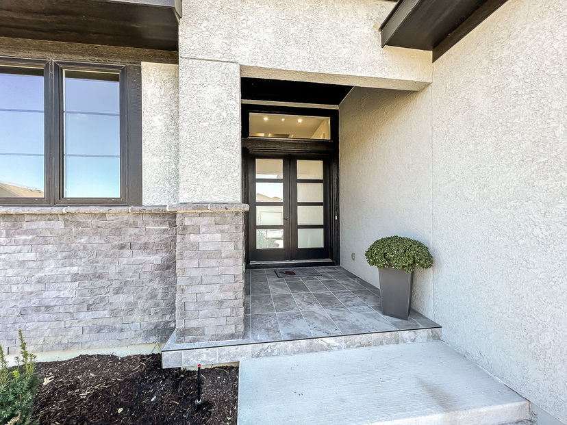 Don Julian Builders, Inc. — 8181 Valley Rd