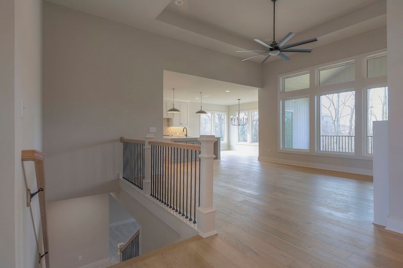 Roeser Homes — 17210 S Hall St