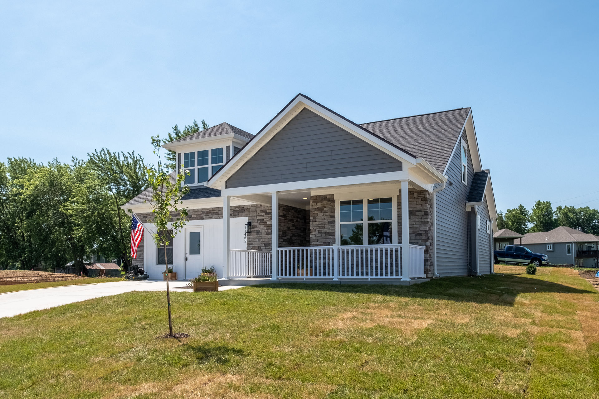 Premium Builders LLC — 11465 Webster Ave
