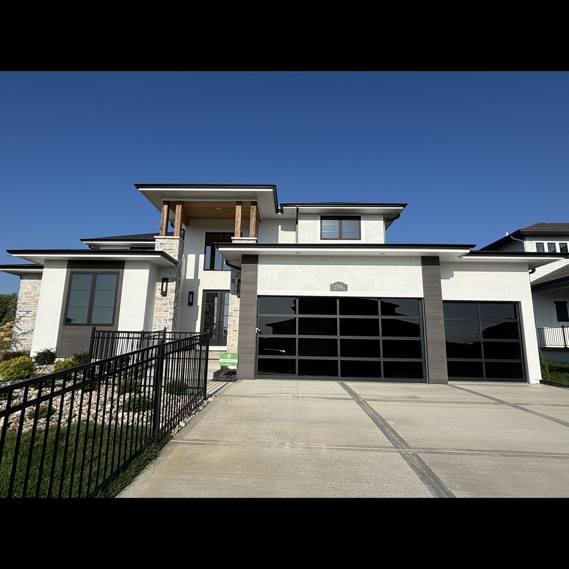 JFE Construction — 17016 Rosehill St