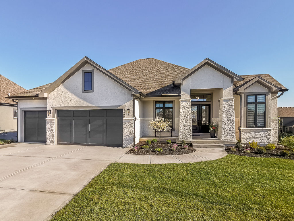 Don Julian Builders, Inc. — 2908 NE 102nd St