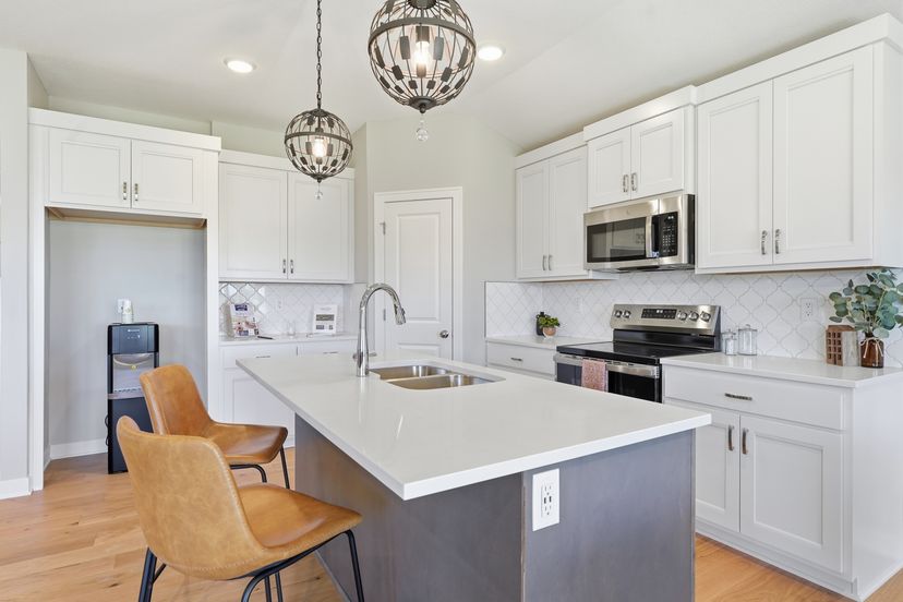 Avital Homes — 501 SW Newport Dr