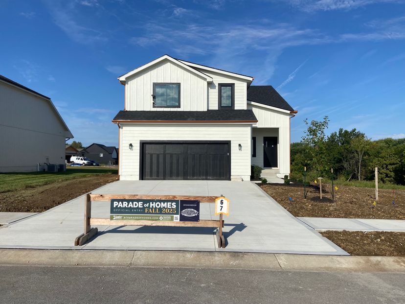 Graham Construction Company — 2004 SE Oak Ridge Dr