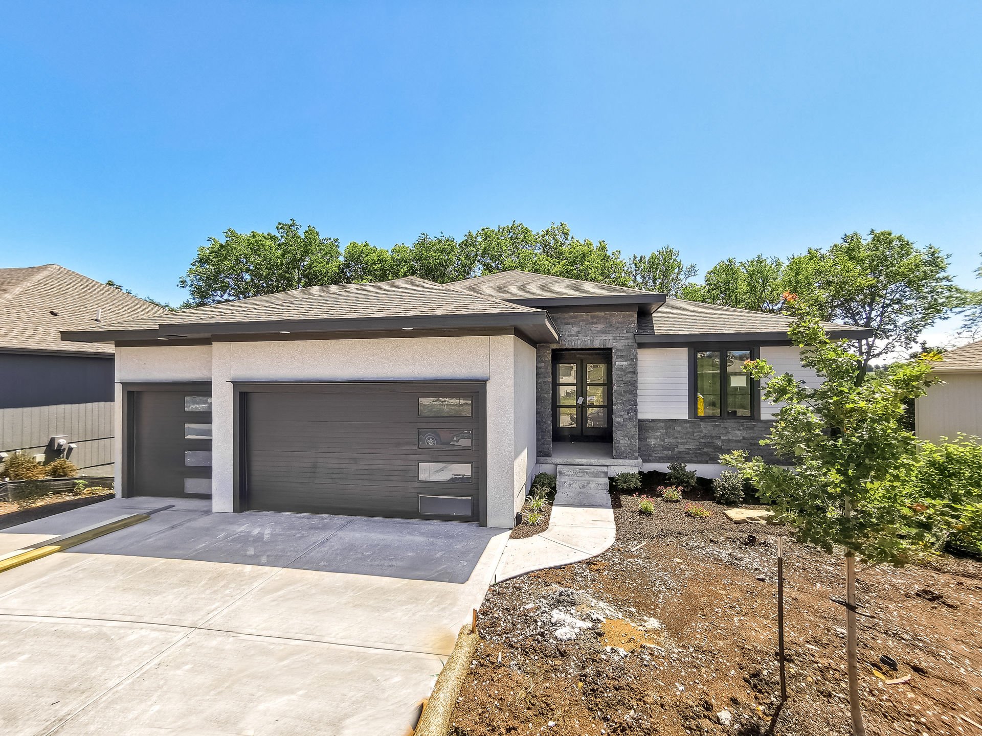 Don Julian Builders, Inc. — 17205 Parkhill St