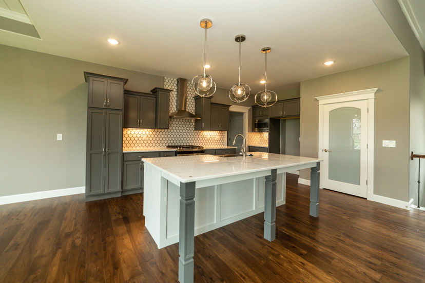 Drippé Homes Inc — 24914 W 76th St