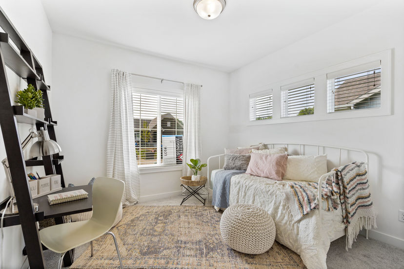 Summit Homes — 118 NW Grady Ct