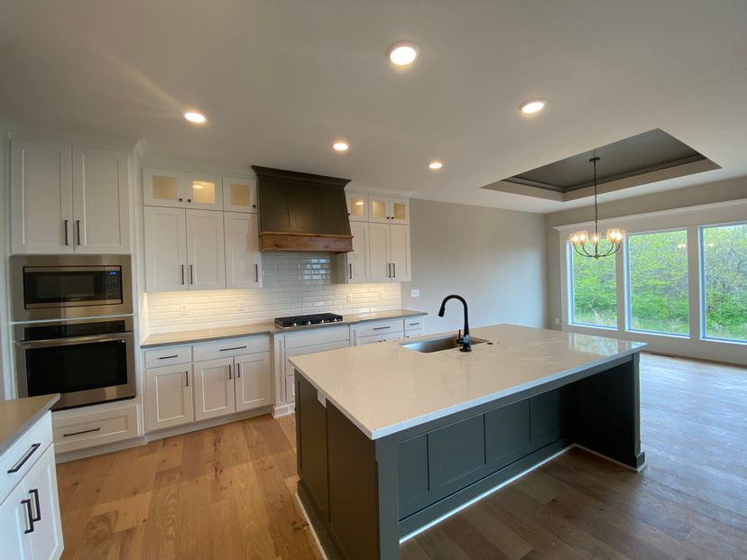 Walker Custom Homes — 3212 SW Saddlebred Terrace