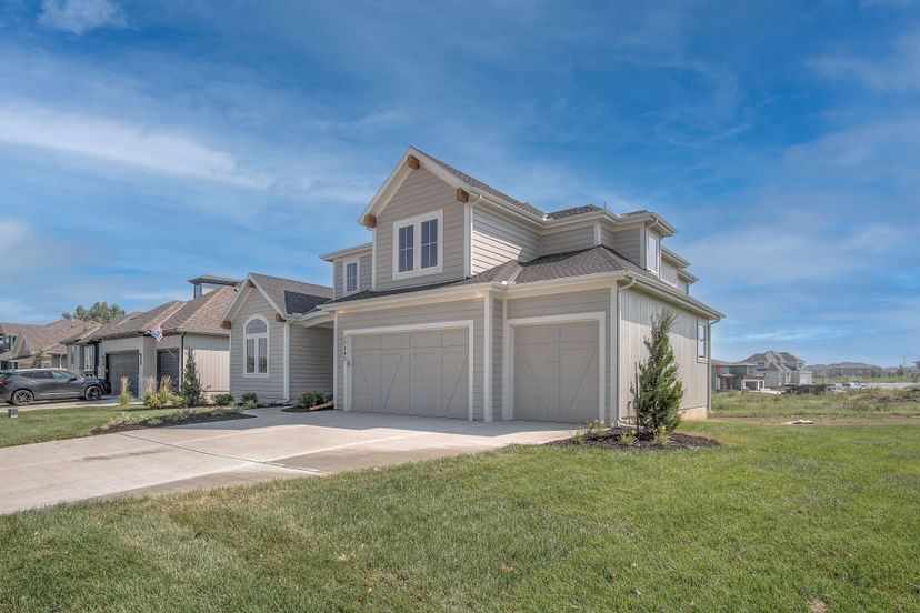 Roeser Homes — 17243 S Allman Rd