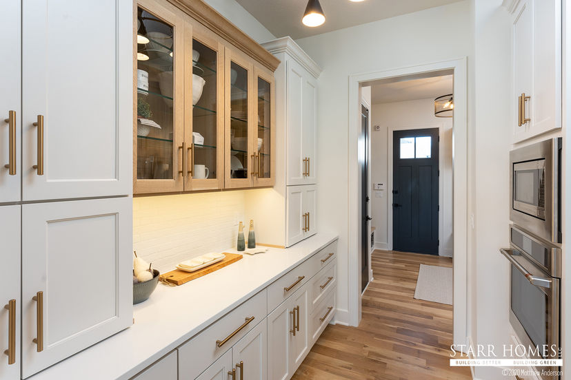 Starr Homes — 16133 Paradise St