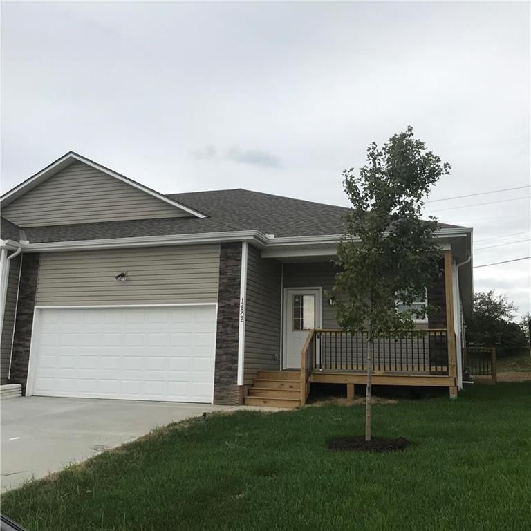 Walker Custom Homes — 12806 E 47th Terr Ct S 