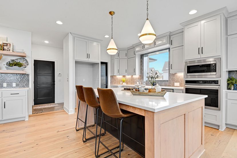 C&M Builders, inc — 17401 Gillette St