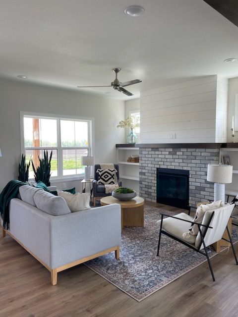 Gary Kerns Homebuilders, LLC — 1025 NW 95th Ter