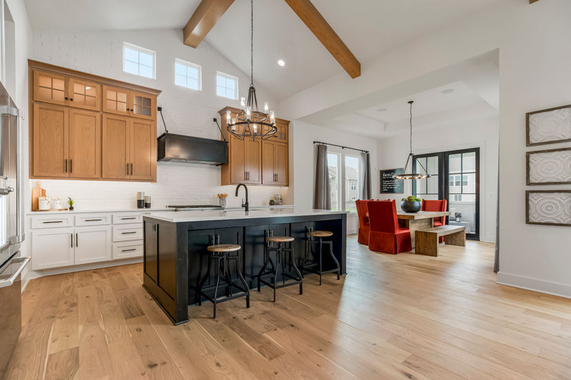 Roeser Homes — 17324 Nieman Rd