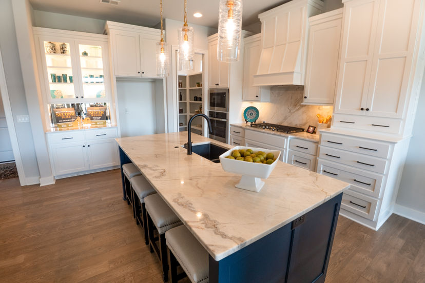 Don Julian Builders, Inc. — 9301 W 168th St