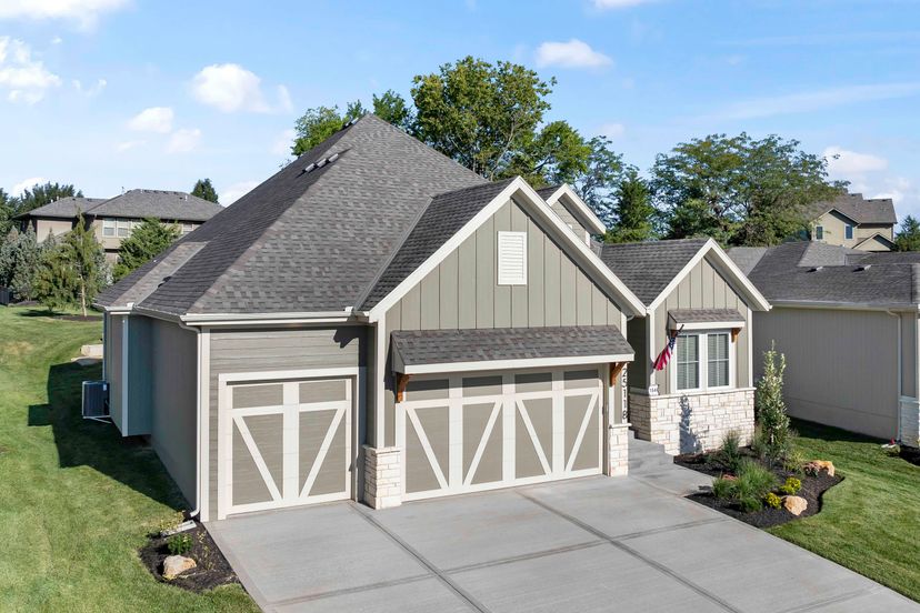 Roeser Homes — 25118 W 98th Pl