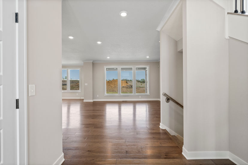 Summit Homes — 520 SE Carter Rd