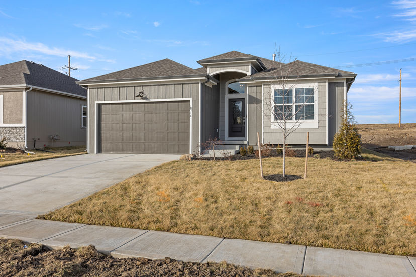 SAB Construction, LLC — 10714 N Bell St