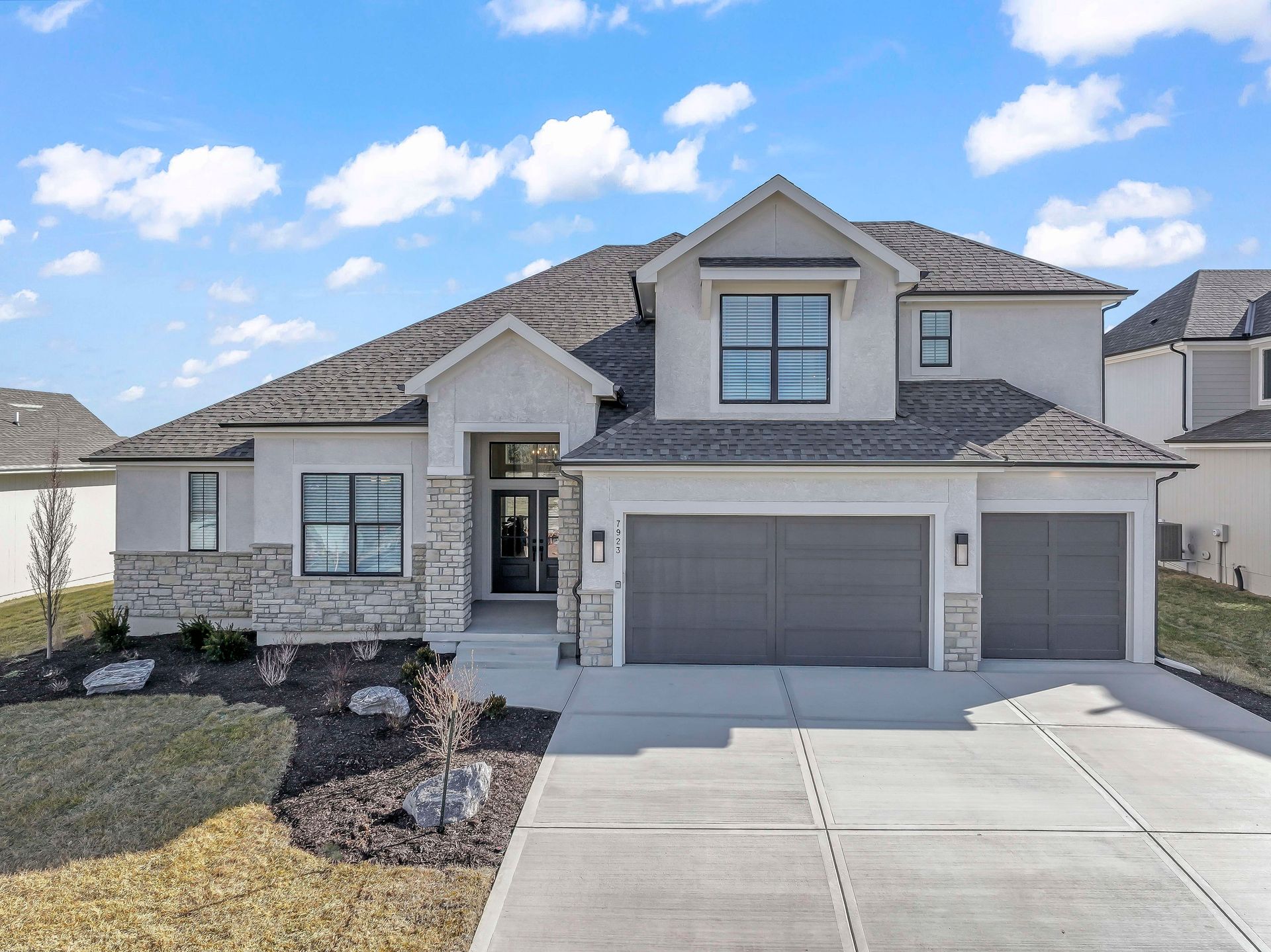 New Mark Homes KC — 7923 Round Prairie St