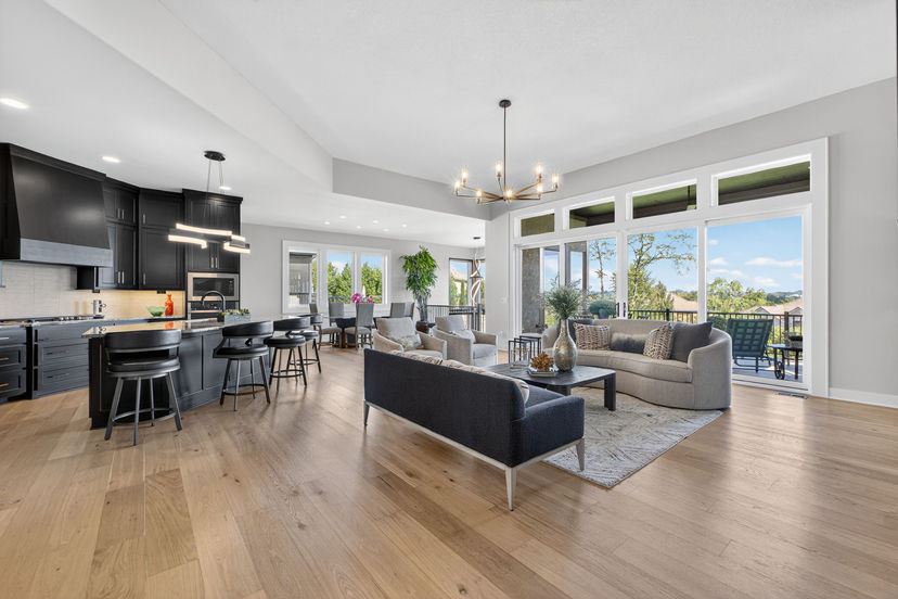 Don Julian Builders, Inc. — 5907 N Lucerne Ave