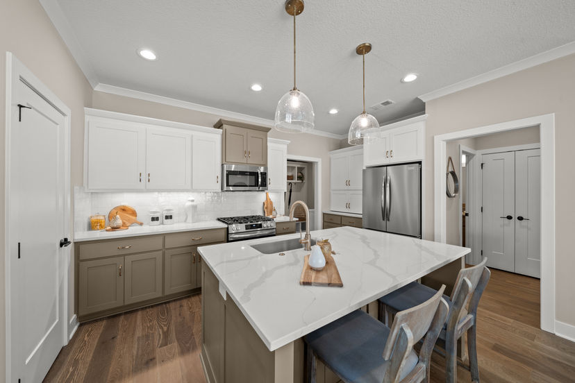 Lambie Homes — 8259 Aurora St