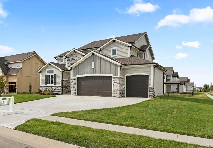SAB Construction, LLC — 10707 N Fairmount Ave