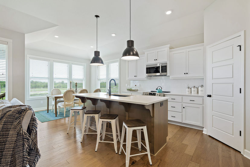 Summit Homes — 1533 SW Arbor Creek Dr